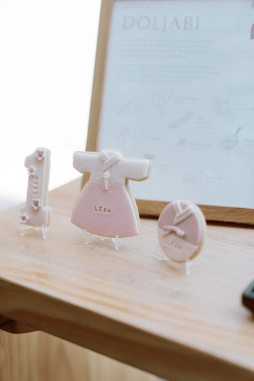 Hanbok-Inspired Cookies for a Modern Dohl Celebration